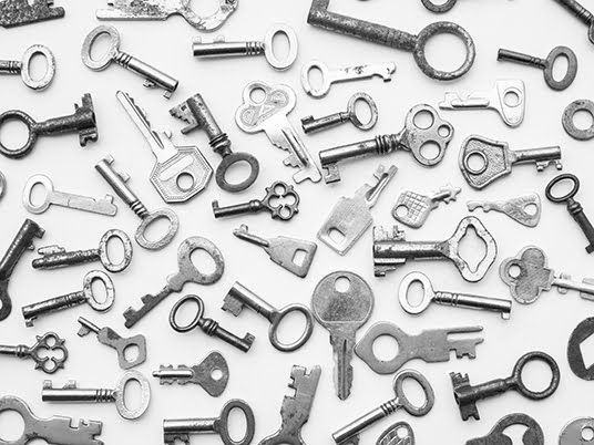 old keys - small retro key collection,